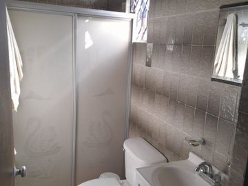 Duplex, planta alta  a 5 minutos de Sam´s La Noria, Superama del Circuito Interior, Angelópolis, Ánimas, Prados Agua Azul