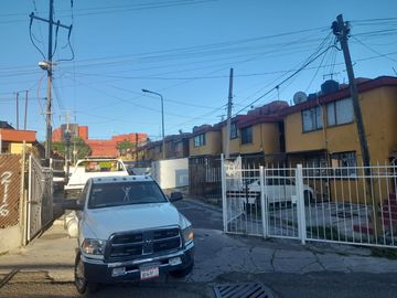 Duplex, planta alta  a 5 minutos de Sam´s La Noria, Superama del Circuito Interior, Angelópolis, Ánimas, Prados Agua Azul