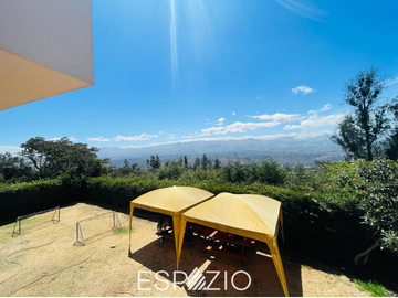CASA EN VENTA SECTOR NAYON