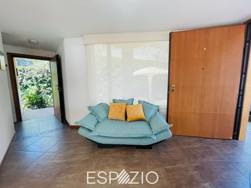 CASA EN VENTA SECTOR NAYON