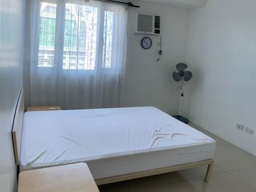 FOR SALE: 1 Bedroom Deluxe in Light Residences, Mandaluyong City