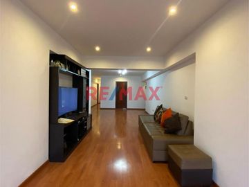 ¡Vive La Exclusividad Con Una Vista Inigualable En San Borja!