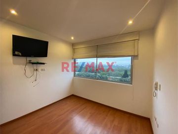 ¡Vive La Exclusividad Con Una Vista Inigualable En San Borja!