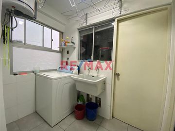 ¡Vive La Exclusividad Con Una Vista Inigualable En San Borja!