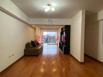 ¡Vive La Exclusividad Con Una Vista Inigualable En San Borja!