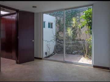 VENTA DE CASA EN CLUSTER PUEBLA BLANCA