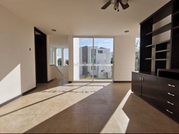 VENTA DE CASA EN CLUSTER PUEBLA BLANCA