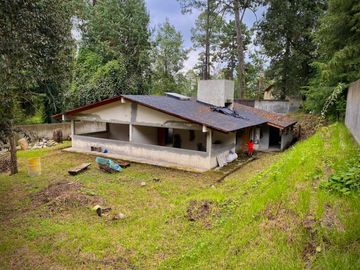 CASA EN VENTA EN VALLE DE BRAVO A 10 MINUTOS DEL CLUB DE GOLF AVANDARO