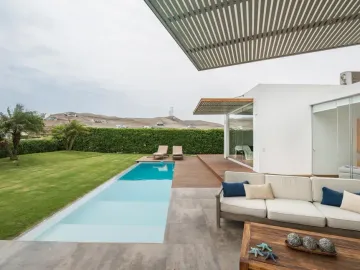 Venta de Casa de Playa - ASIA
