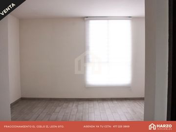 *CALENTADOR SOLAR+MINISPLIT DE REGALO!**FRACCIONAMIENTO EL CIELO, CASA EN VENTA CON JARDÍN GRANDE, LEÓN GUANAJUATO, ZONA NORTE