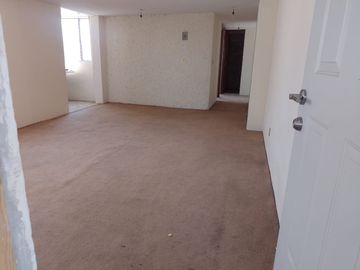 DEPARTAMENTO EN VENTA CERCA DEL PALACIO MUNICIPAL