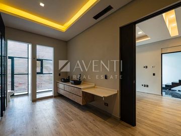 Casa en Venta, La Laguna I Residencial, Cancún Quintana Roo.