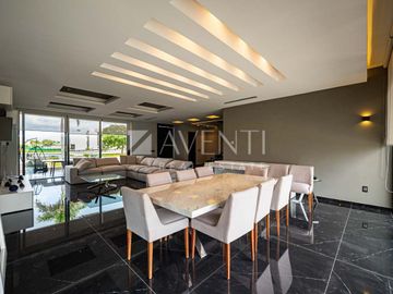 Casa en Venta, La Laguna I Residencial, Cancún Quintana Roo.