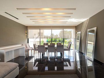 Casa en Venta, La Laguna I Residencial, Cancún Quintana Roo.