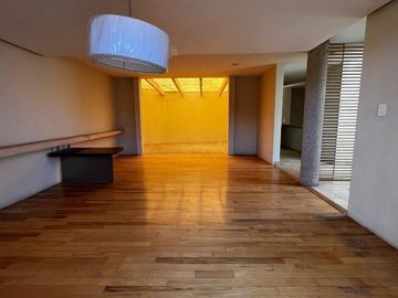 Casa en Condominio en Venta en Cuajimalpa con Areas Comunes