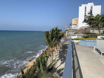 departamento de venta en manta sector barbasquillo