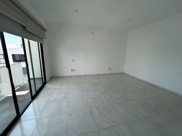 VENTA EXCLUSIVA CASA DE AUTOR, UBICADA EN ESQUINA, CON EXCEDENTE TERRENO, ESPECTACULAR VISTA  EN ZIBATÁ-QUERÉTARO JF