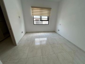 VENTA EXCLUSIVA CASA DE AUTOR, UBICADA EN ESQUINA, CON EXCEDENTE TERRENO, ESPECTACULAR VISTA  EN ZIBATÁ-QUERÉTARO JF