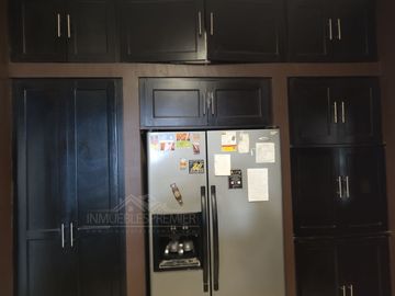 Casa En Venta La Encomienda, Escobedo (Con Alberca)