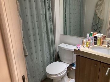 SE VENDE DEPARTAMENTO CON HERMOSA VISTA JARDIN DEL MAR 2 DOR 2 BAÑOS EST UF 4.000 VIÑA DEL MAR