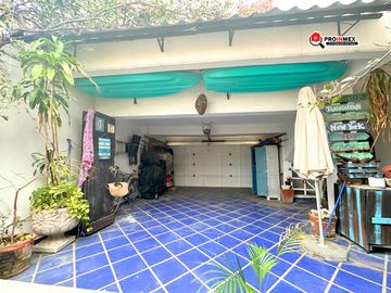 CASA EN VENTA 1 NIVEL CON DEPARTAMENTOS FRACCIONAMIENTO COSTA DE ORO