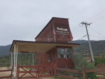 Parcela de agrado con conserjería, La Cruz