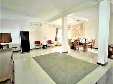 1. Rumah Siap Huni di Jl. Kesehatan, Bintaro, Jaksel