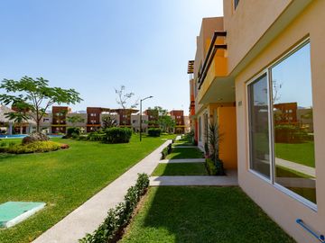 PREVENTA CASA EN CONDOMINIO CON RECÁMARA EN PLANTA BAJA EN TEZOYUCA, MOR.