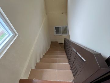 Tagaytay Hampton Villas near Picnic Grove For Bidding