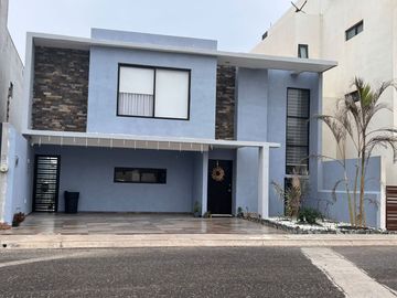 Casa en Renta en Fracc. Lomas del Sol, Alvarado, Veracruz GRC-0106