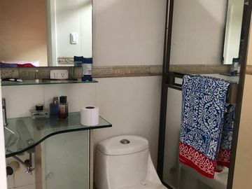 Venta de casa en la Urbanización Estancias del Río en la Vía Samborondón.