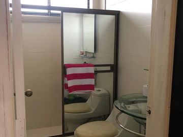 Venta de casa en la Urbanización Estancias del Río en la Vía Samborondón.