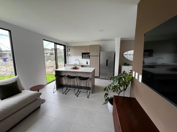Hermosas Casas de Venta Para Estrenar en Tumbaco, OPORTUNIDAD