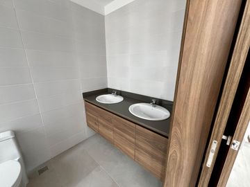 Hermosas Casas de Venta Para Estrenar en Tumbaco, OPORTUNIDAD