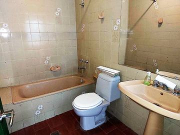 Vende Casa a Pasos del Centro