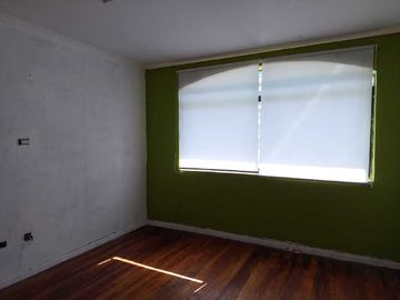 Vende Casa a Pasos del Centro