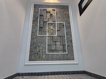 Rumah baru design classic di pondok bambu Jakarta Timur