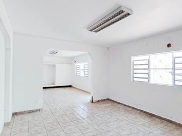VENTA DE PROPIEDAD PARA OFICINAS EN EL FRACCIONAMIENTO CAMPESTRE, CHETUMAL