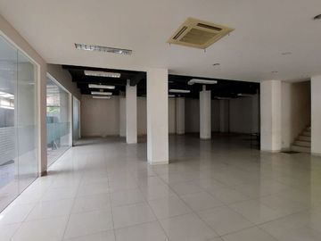 DIJUAL GEDUNG KOMERSIAL at Jl RAYA PASAR MINGGU, JAKSEL