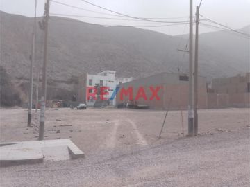 Se Vende 160 M2, Esquina Y Parque. Las Terrazas De Caraponguillo