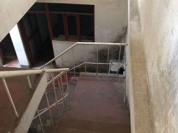 OCASIÓN!!! SE REMATA CASA COMO TERRENO DE 2 PISOS + AZOTEA- SJL