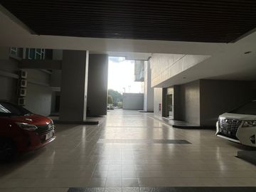 TERMURAHH !! DIJUAL APARTEMEN SEPERTI PREMIUM TOWNHOUSE DENGAN KOLAM RENANG PRIBADI DI DHARMAWANGSA ESSENCE JAKARTA SELATAN  DENGAN FASILITAS SUPER LE