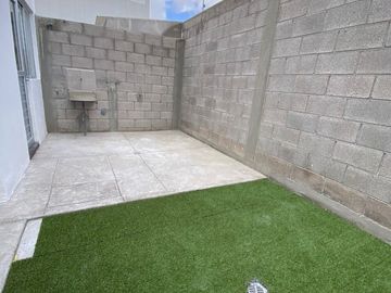CASA EN VENTA EN VILLA DE POZOS, ATRAS DE LA IGLESIA