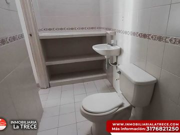Se vende casa amplia 2 pisos en Buga-valle, Barrio La Concordia