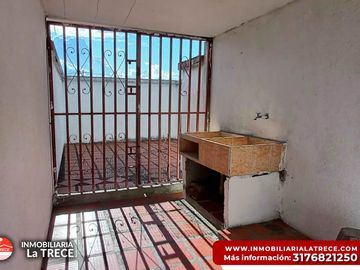 Se vende casa amplia 2 pisos en Buga-valle, Barrio La Concordia