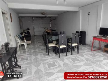 Se vende casa amplia 2 pisos en Buga-valle, Barrio La Concordia