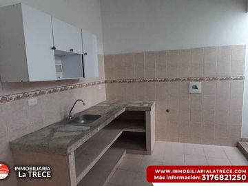 Se vende casa amplia 2 pisos en Buga-valle, Barrio La Concordia