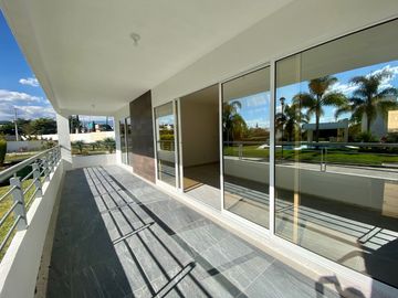 Venta de departamento en planta baja en Cocoyoc Morelos 3 recamaras acepto creditos INFONAVIT