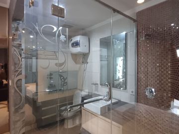 For Rent 3 Bedrooms Apartment Size 120sqm at Sahid Sudirman Residence, Jakarta Selatan