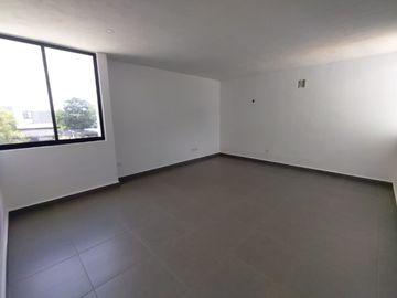 Casa en venta MOD. Bambú. 3 recamaras, piscina, garage techado, en privada residencial con amenidades.